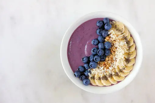 Blueberry Banana Crunch Smoothie Bowl